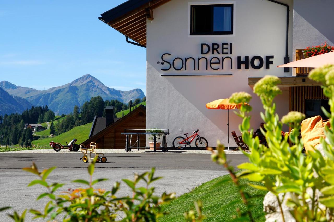 Apart-Hotel Dreisonnenhof Fiss Exterior foto